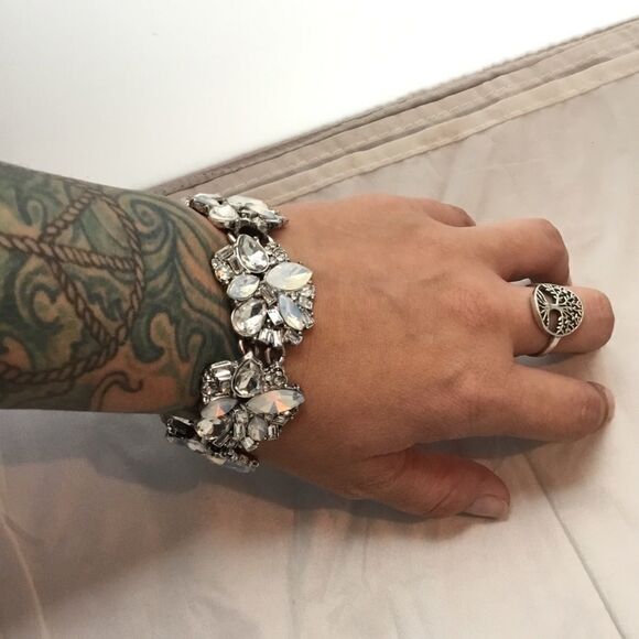 BaubleBar Beatriz Crystal Shatter Bracelet (G1) - Picture 2 of 6